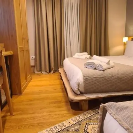 Velar Boutique Κορυτσά