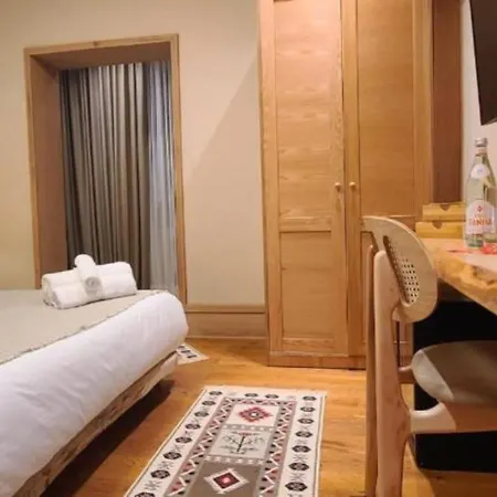 Πανδοχείο Velar Boutique Κορυτσά
