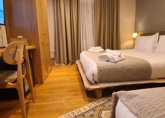 Velar Boutique Korce